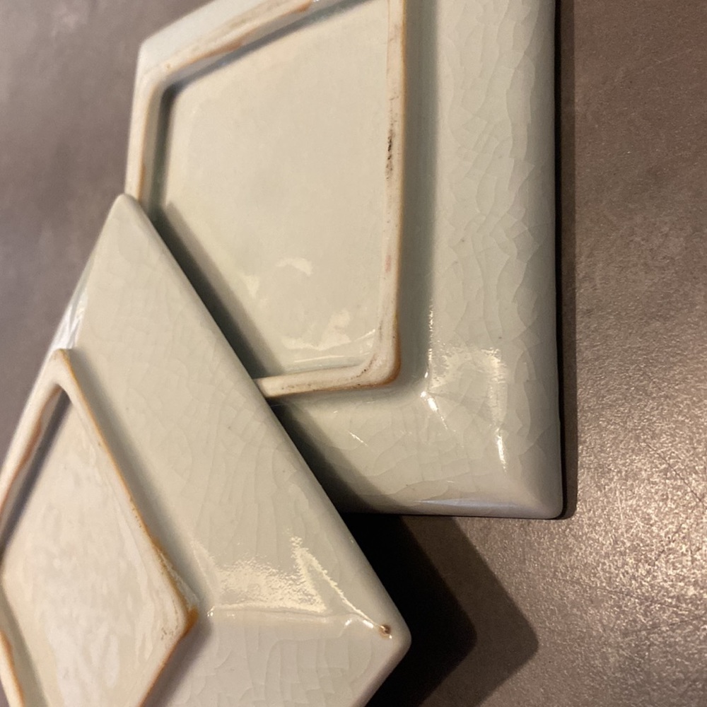 Two vintage small plates - Picture 9 of 9